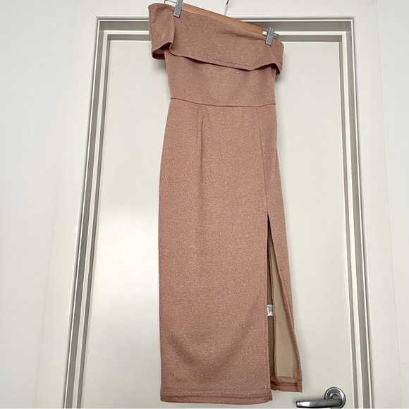 SNDYS. David Jones Dresses & Skirts - HOST PICK⭐️SNDYS NWOT ✨ Rose Gold Bodycon Dress